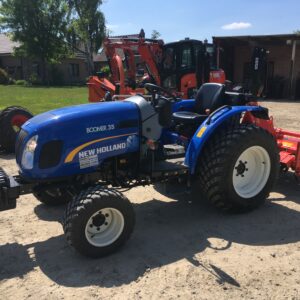 Tractor New Holland Boomer 35