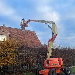 Kniktelescoop op wielen (diesel) 20m JLG 600AJ